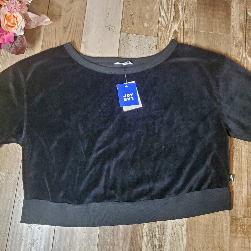 NWT JoyLab Black Velour Cropped Relaxed Fit Sweatshirt Women's Size XL - Picture 13 of 16